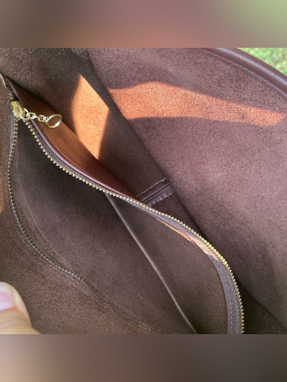 Vintage Coach Chocolate Brown Leather City Handbag/Crossbody Bag - Picture 8 of 10